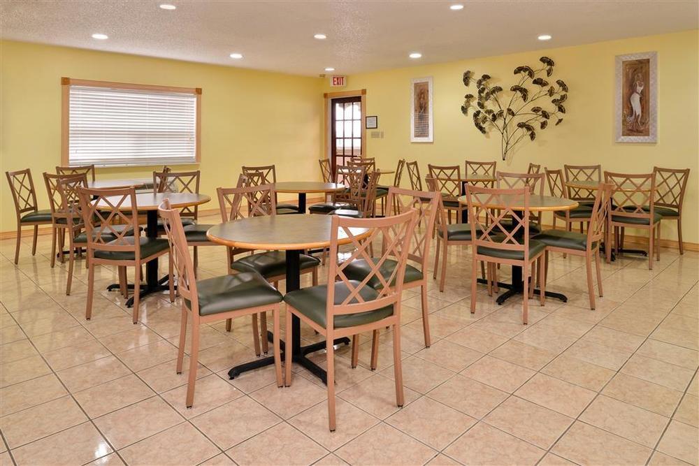 Hotel Five Star Burleson