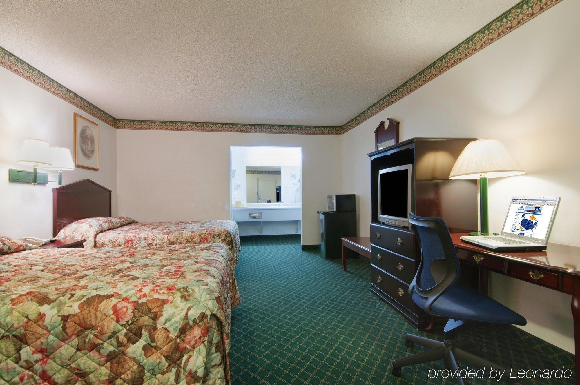 Five Star 2* Burleson